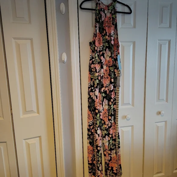 Nordstrom Rack London Times Black Floral Print Mock Neck Jumpsuit 16 - Picture 4 of 14